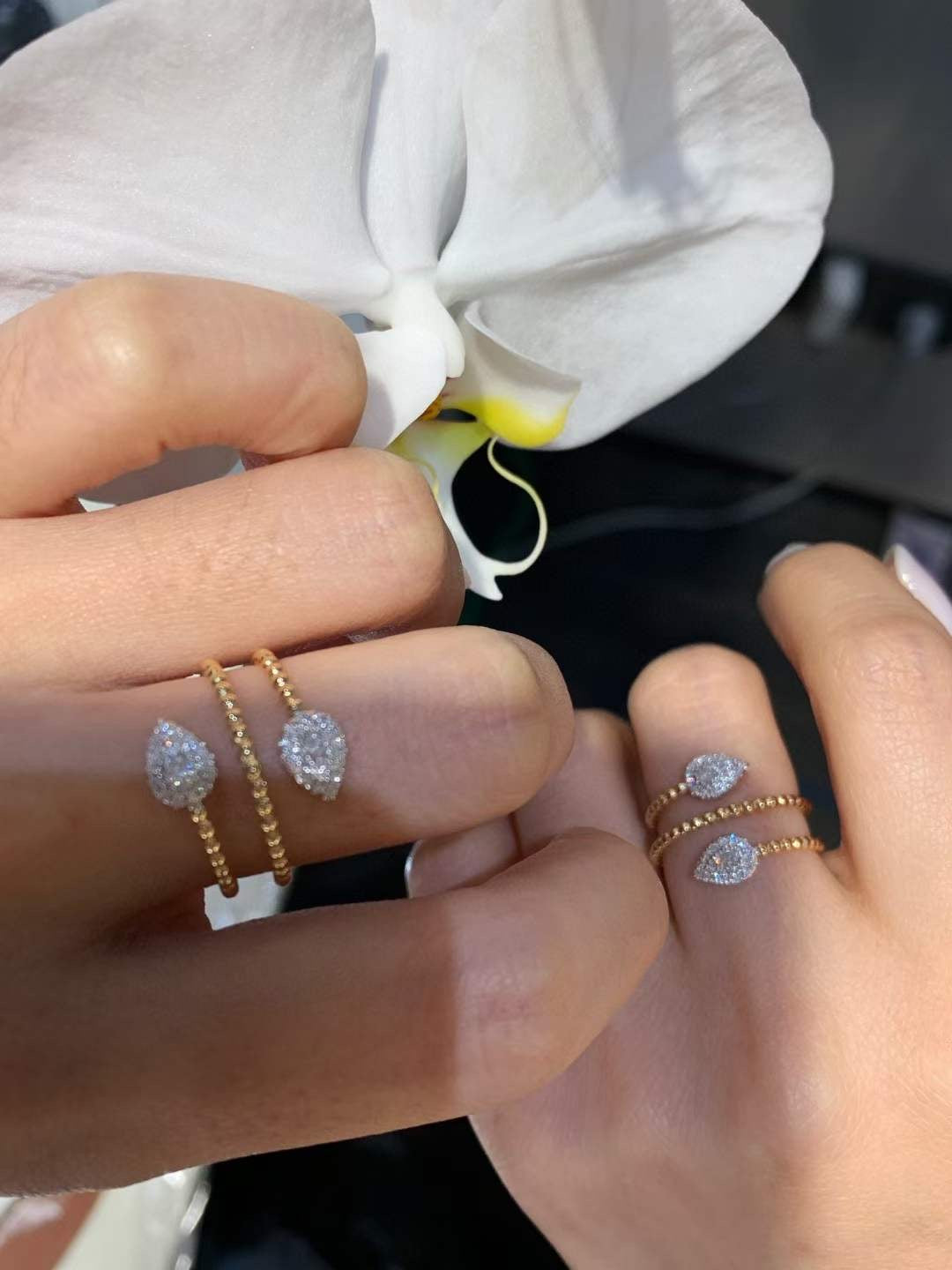 Luxury Double Teardrop Diamond Ring