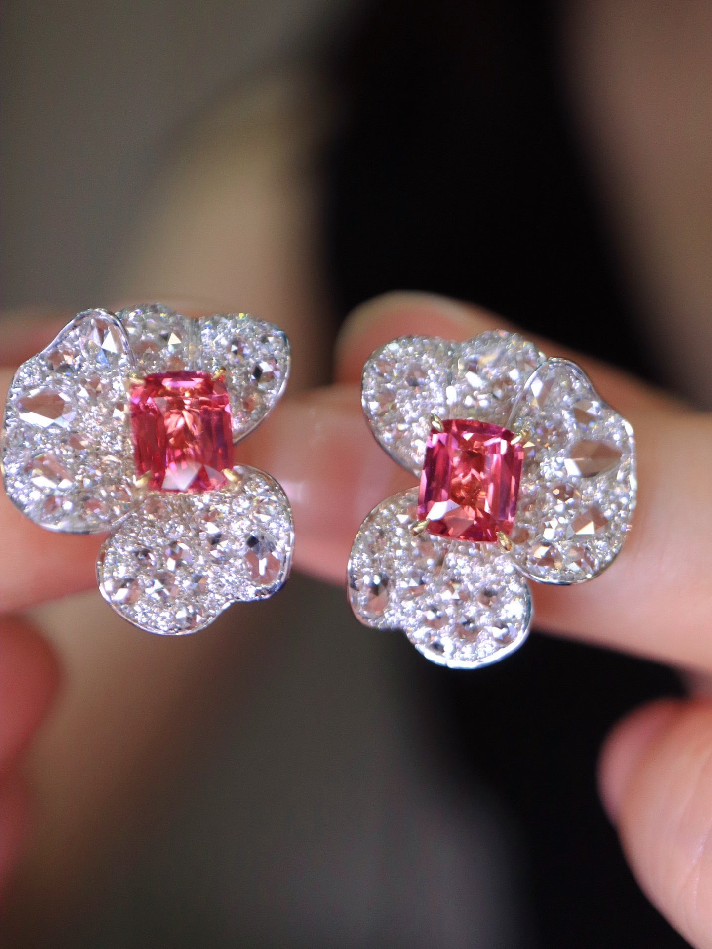 Exquisite 2.04ct Mahenge Spinel 18K Gold Diamond Earrings