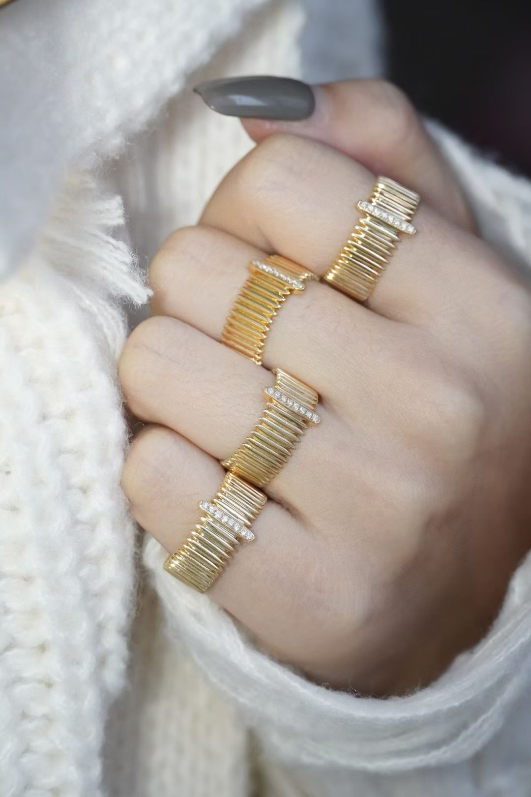 Serwa Jewellery | The Golden Echo of Paris