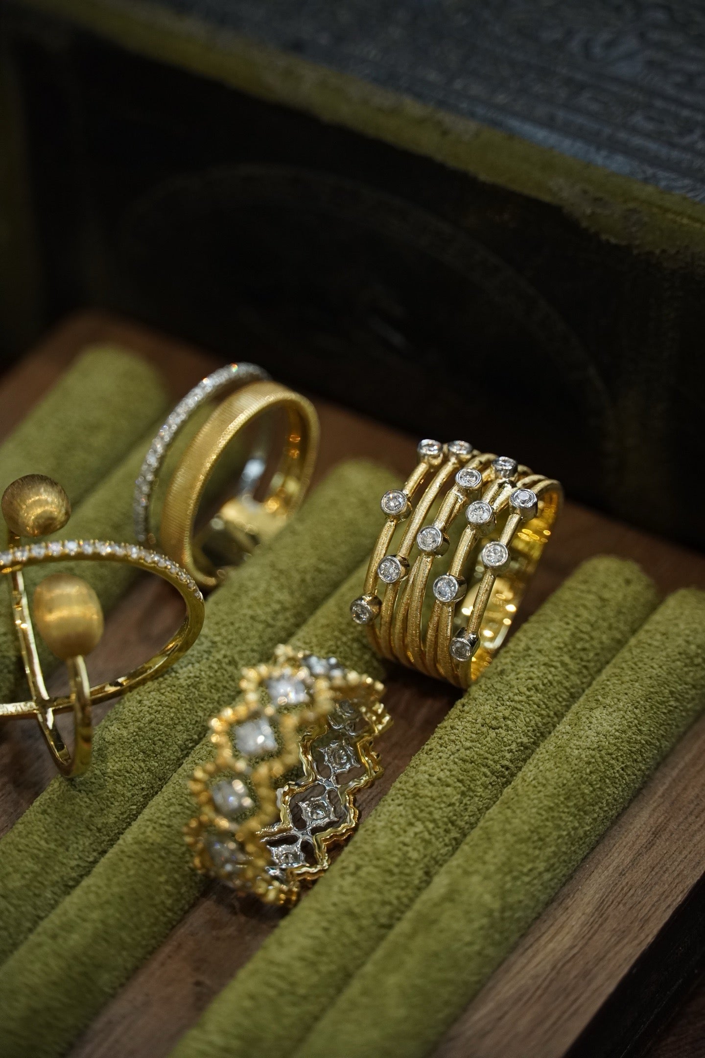 Serwa Jewellery | Brushed Bubble Ring｜Silken Light, Sculpted Elegance