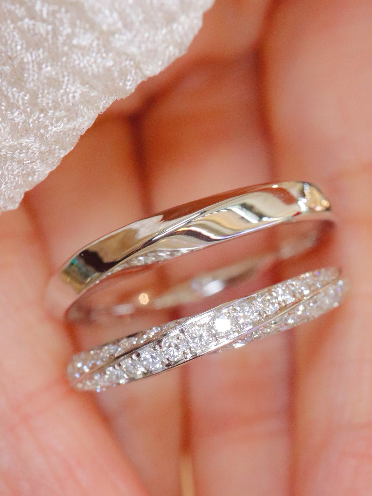 Serwa Jewellery | Wheel of Destiny – Platinum Diamond Couple Rings