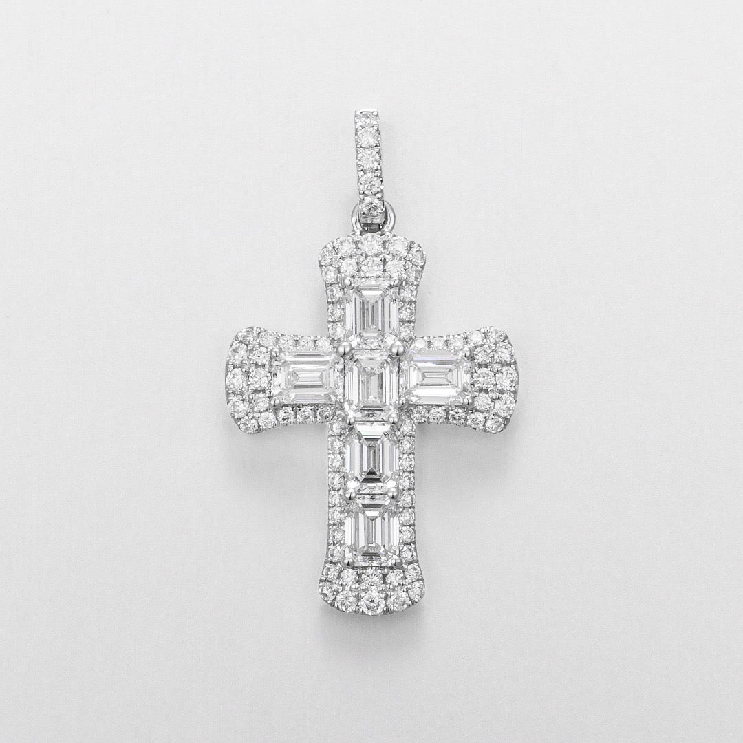 Serwa Jewellery | Divine Cross – 14K Gold Lab-Grown Diamond Pendant