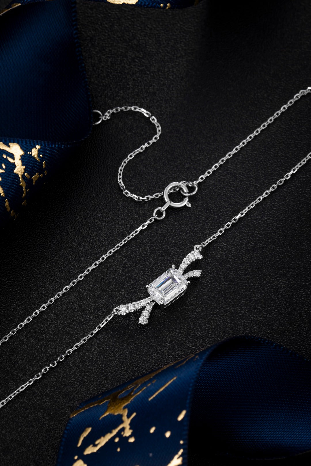 Serwa Jewellery | Subtle Glow – PT900 Lab-Grown Diamond Necklace