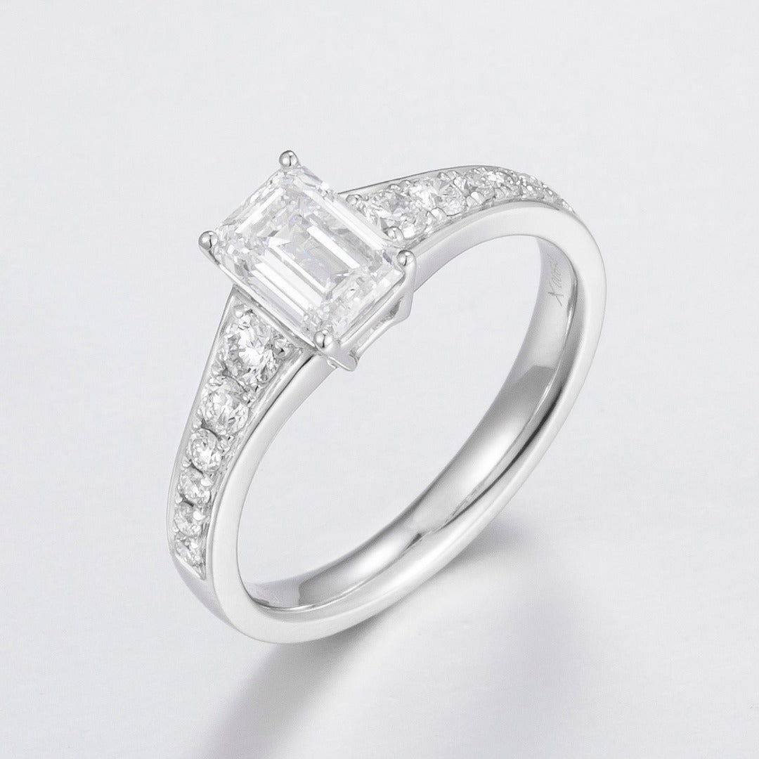 Serwa Jewellery | Poised Luminescence – PT900 Lab-Grown Diamond Ring