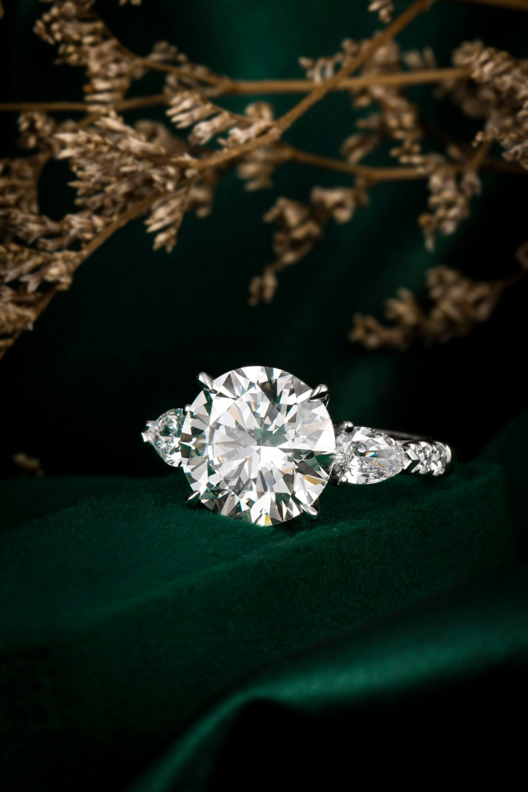 Serwa Jewellery | Grand Luminary – PT900 Lab-Grown Diamond Ring
