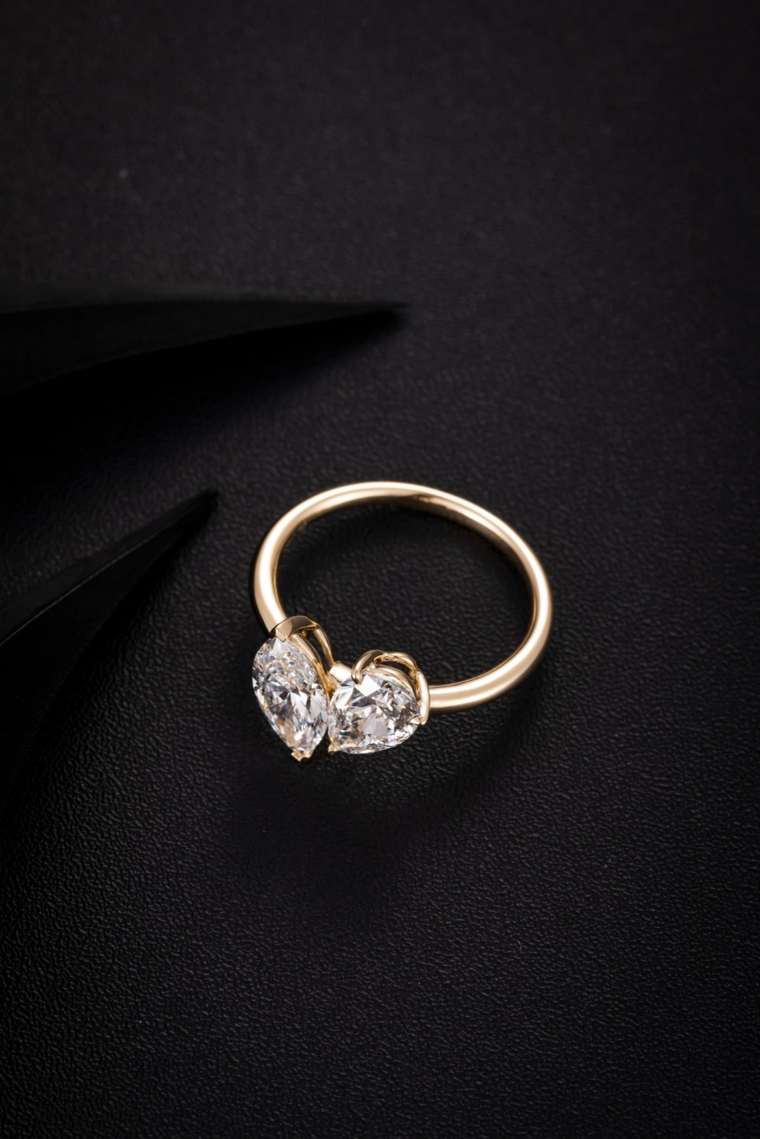 Serwa Jewellery | Golden Dialogue – 14K Gold Lab-Grown Diamond Ring
