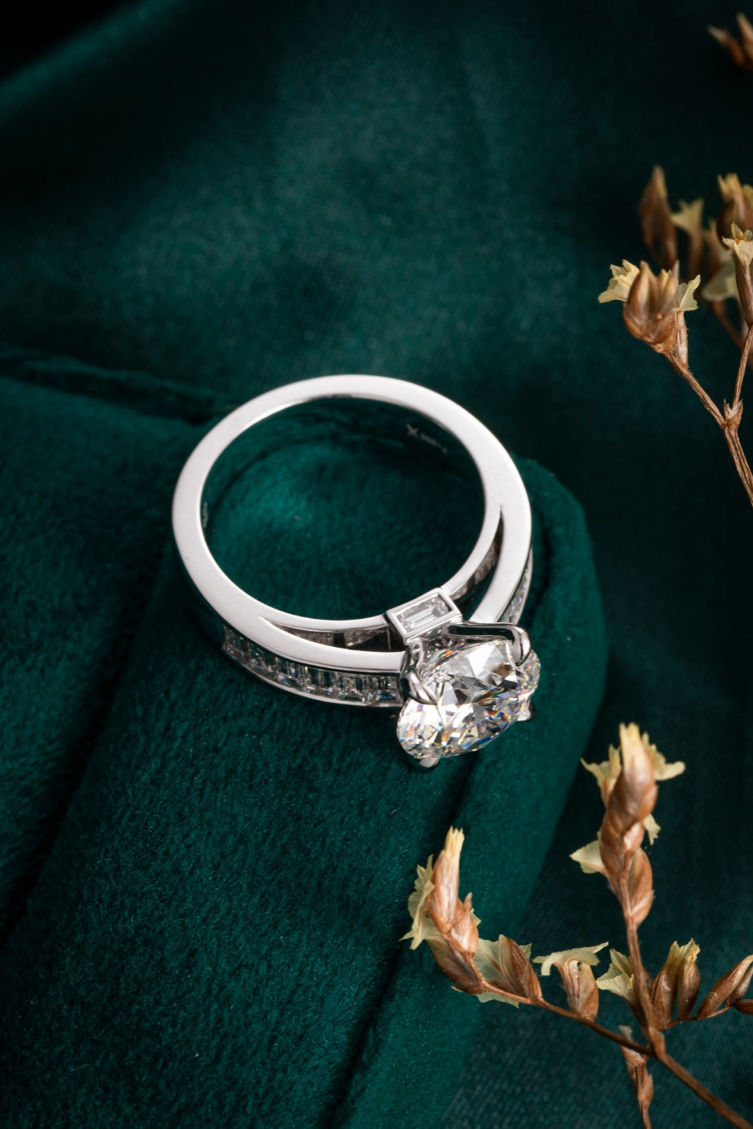 Serwa Jewellery | Regal Lumina – PT900 Lab-Grown Diamond Ring