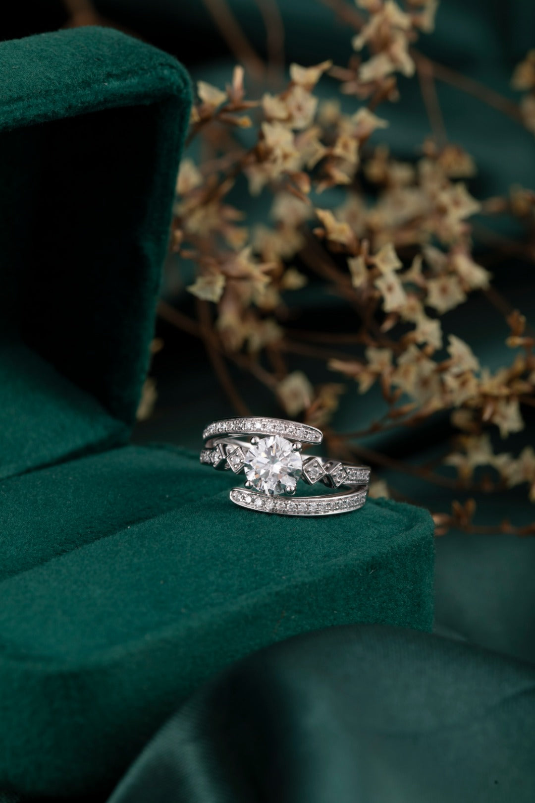 Serwa Jewellery | Poised Balance – PT900 Lab-Grown Diamond Ring