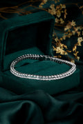 Serwa Jewellery | Linear Radiance – 18K Gold Lab-Grown Diamond Bracelet