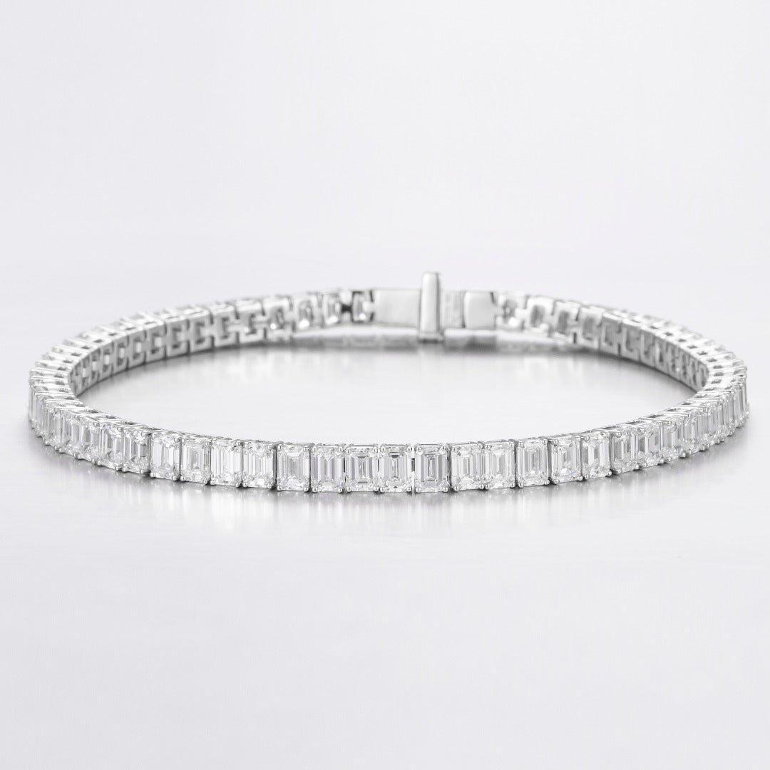 Serwa Jewellery | Linear Radiance – 18K Gold Lab-Grown Diamond Bracelet
