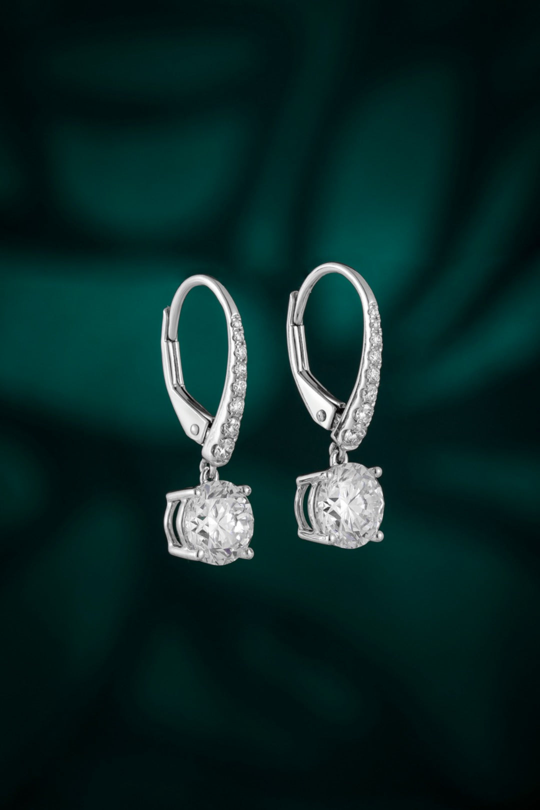 Serwa Jewellery | Luminous Drop – 14K Gold Lab-Grown Diamond Earrings
