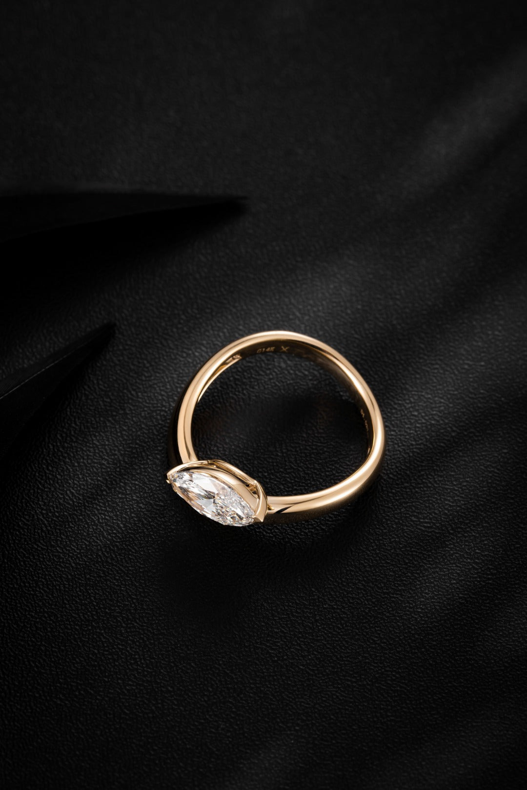 Serwa Jewellery | Elongated Grace – 14K Gold Lab-Grown Diamond Ring