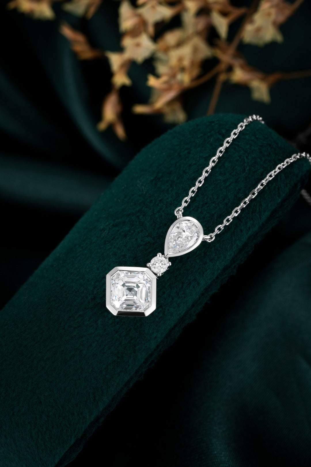 Serwa Jewellery | Sculpted Brilliance – PT900 Lab-Grown Diamond Pendant Necklace