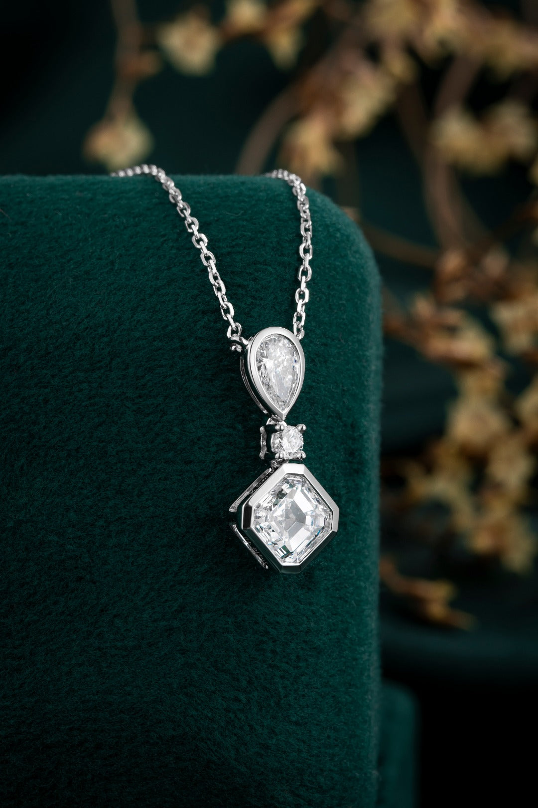 Serwa Jewellery | Sculpted Brilliance – PT900 Lab-Grown Diamond Pendant Necklace