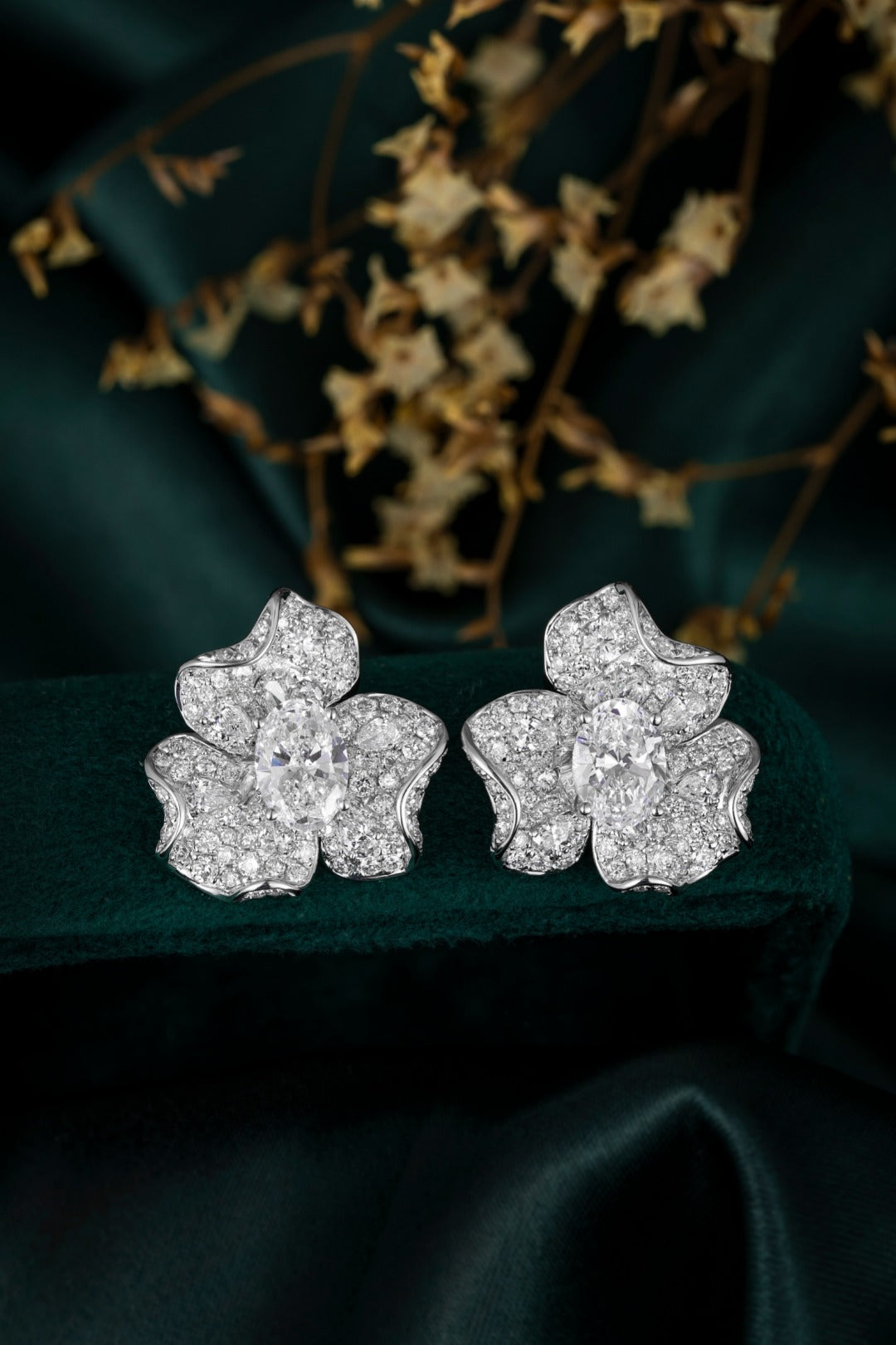 Serwa Jewellery | Bloom Reverie – 14K Gold Lab-Grown Diamond Earrings