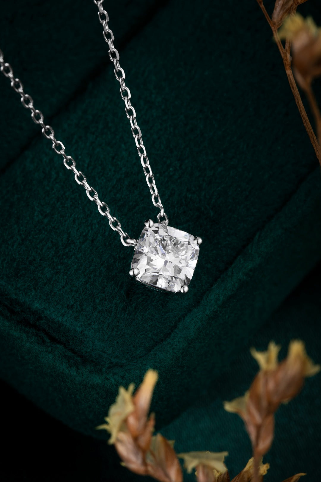 Serwa Jewellery | Pure Cushion – PT950 Lab-Grown Diamond Necklace