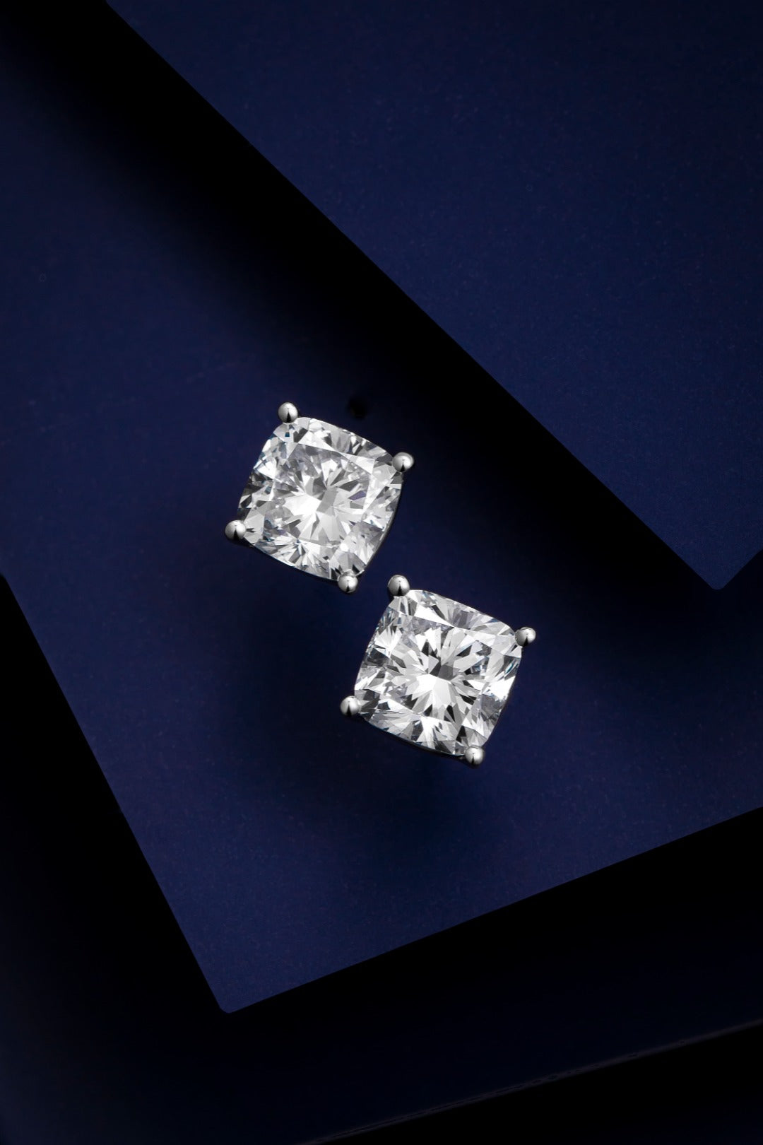 Serwa Jewellery | Pure Radiance – PT900 Lab-Grown Diamond Stud Earrings