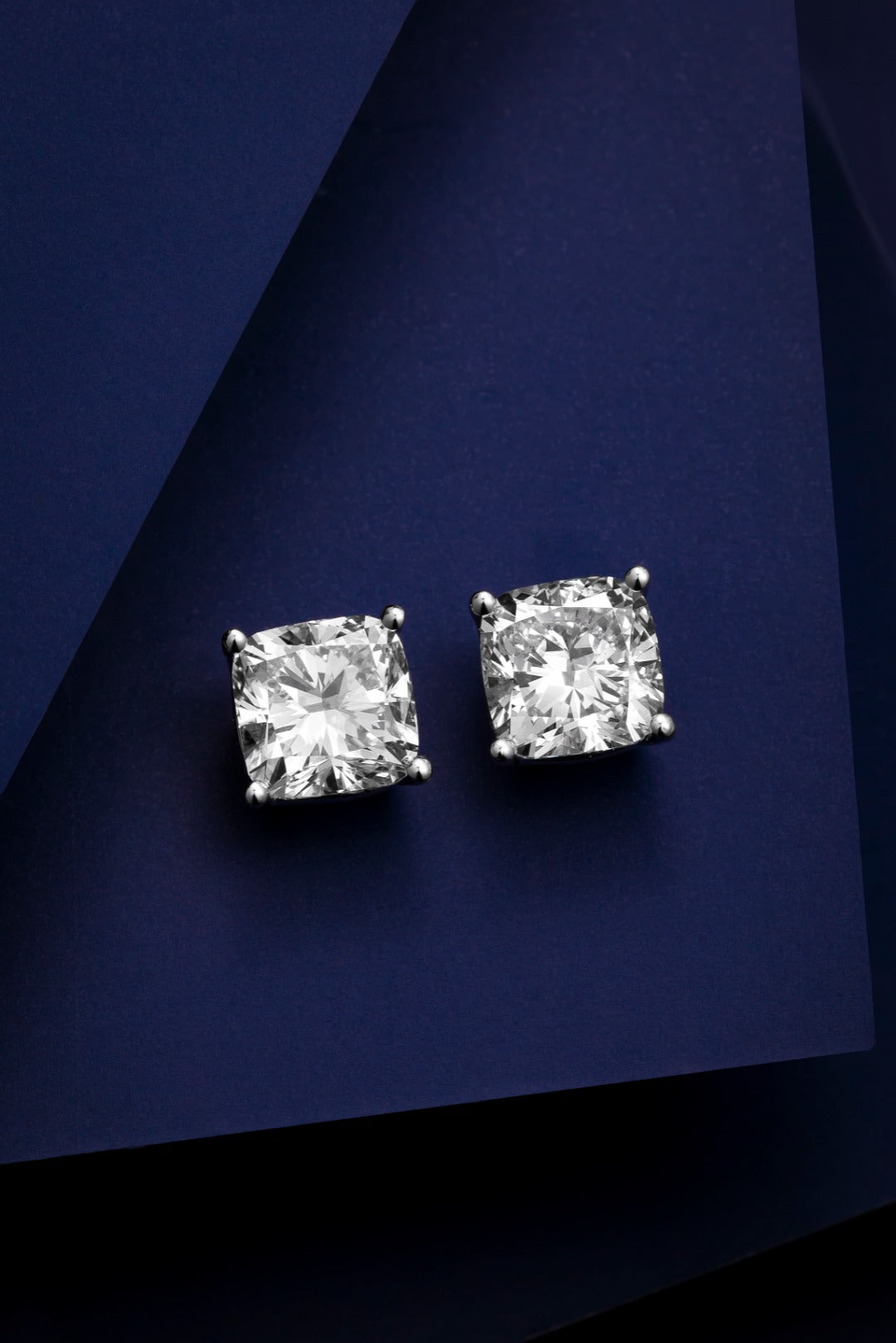 Serwa Jewellery | Pure Radiance – PT900 Lab-Grown Diamond Stud Earrings