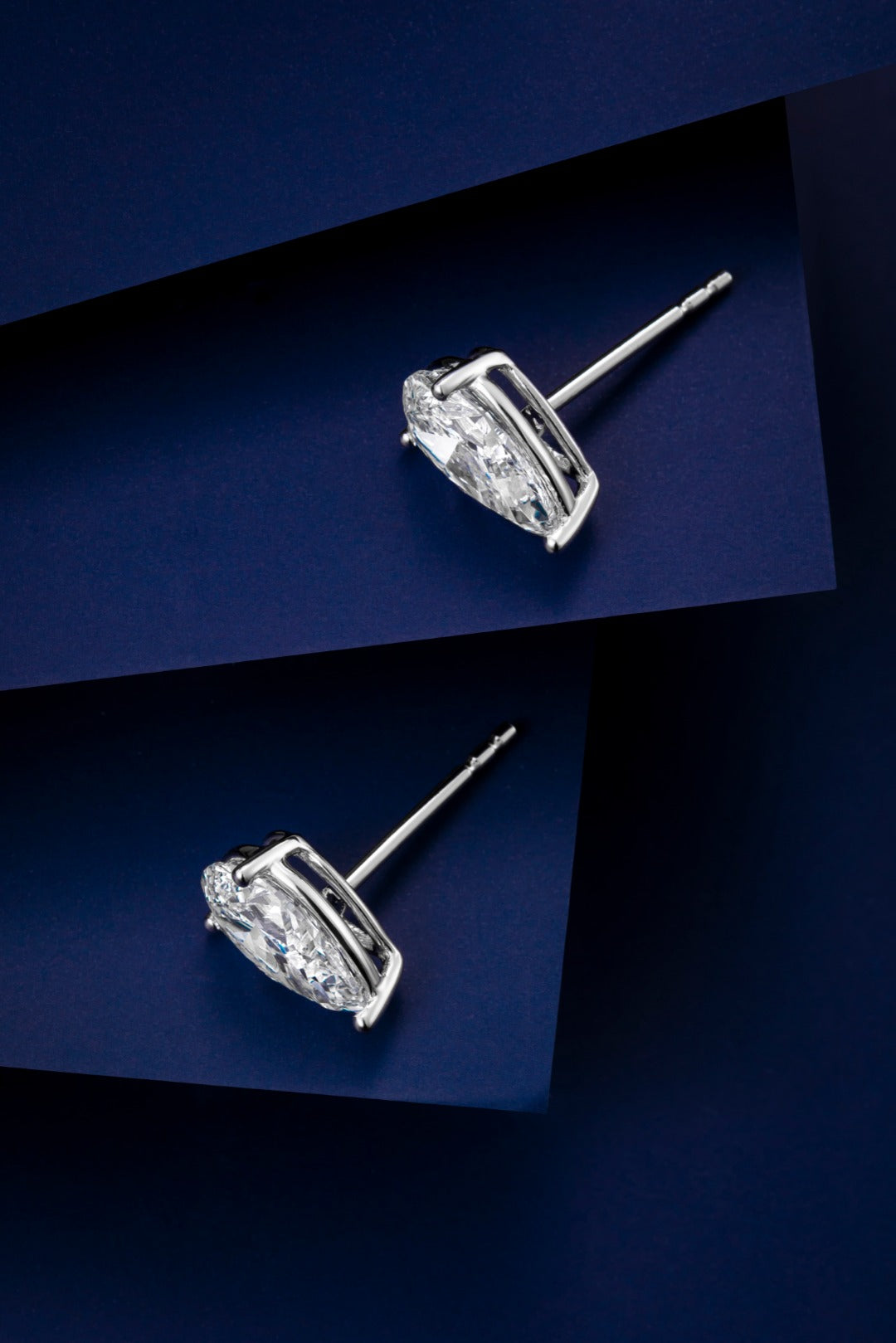 Serwa Jewellery | Pure Grace – PT900 Lab-Grown Pear Diamond Stud Earrings