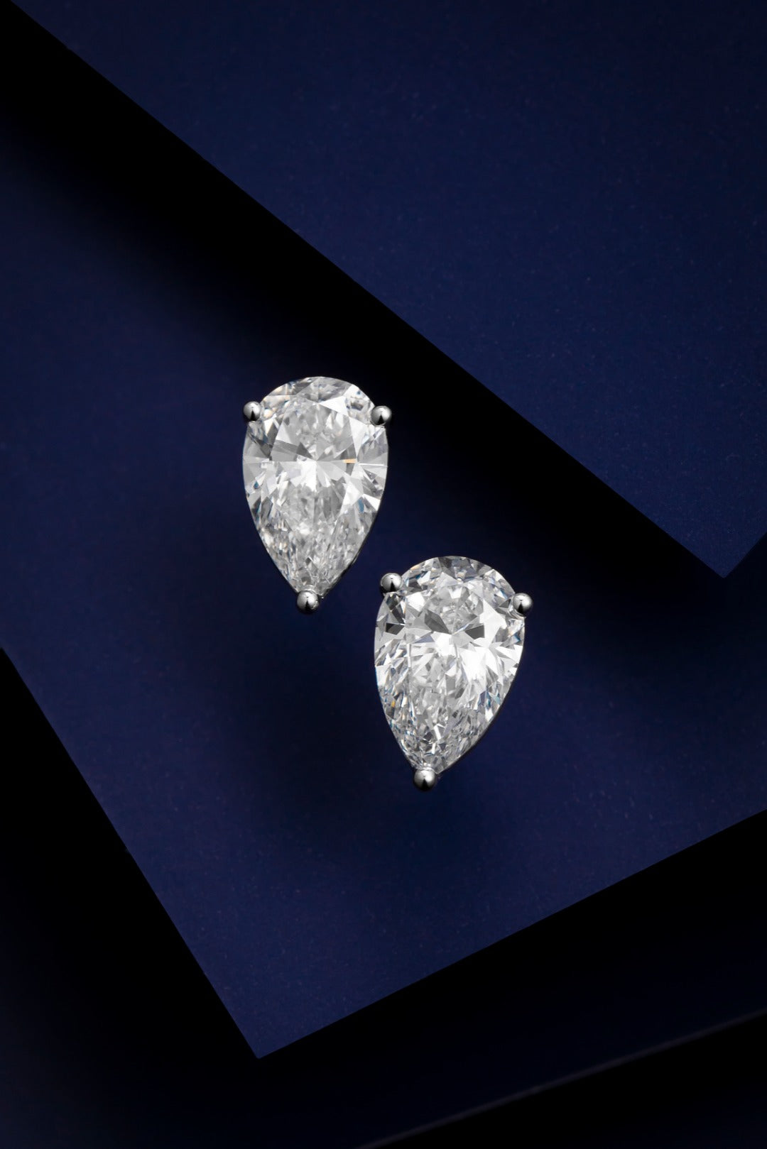 Serwa Jewellery | Pure Grace – PT900 Lab-Grown Pear Diamond Stud Earrings