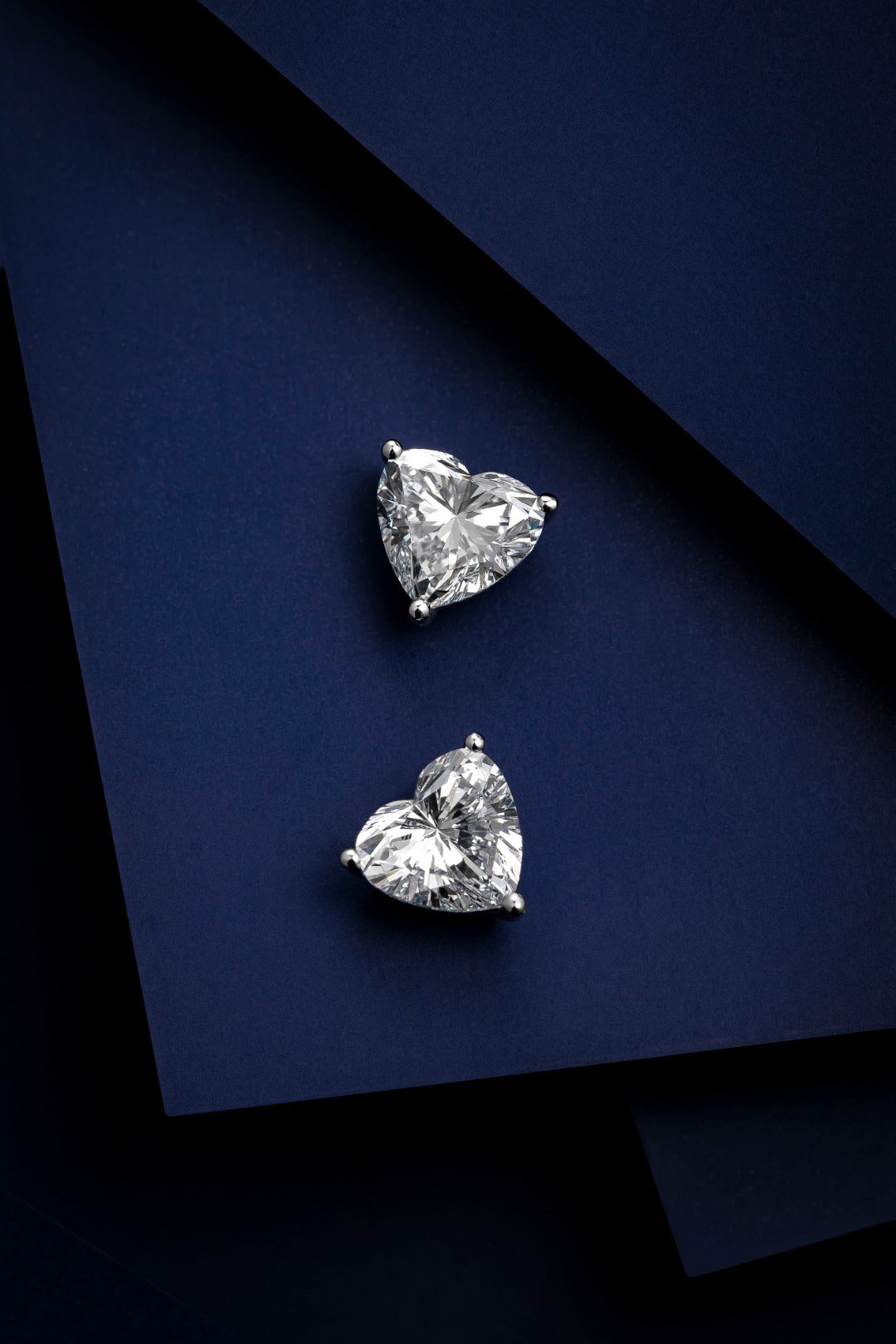 Serwa Jewellery | True Heart – PT900 Lab-Grown Diamond Stud Earrings