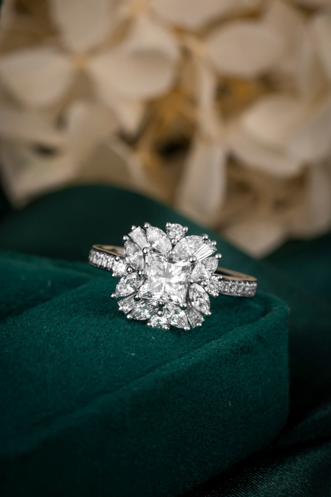 Serwa Jewellery | Floral Radiance – PT900 Lab-Grown Diamond Ring
