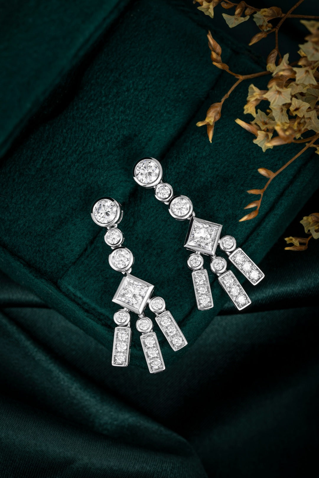 Serwa Jewellery | Architectural Cascade – PT900 Lab-Grown Diamond Earrings