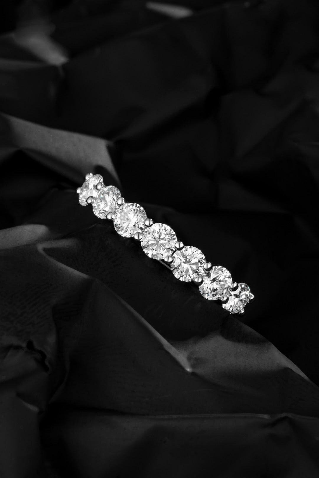 Serwa Jewellery | Eternal Line – 18K Lab-Grown Diamond Ring