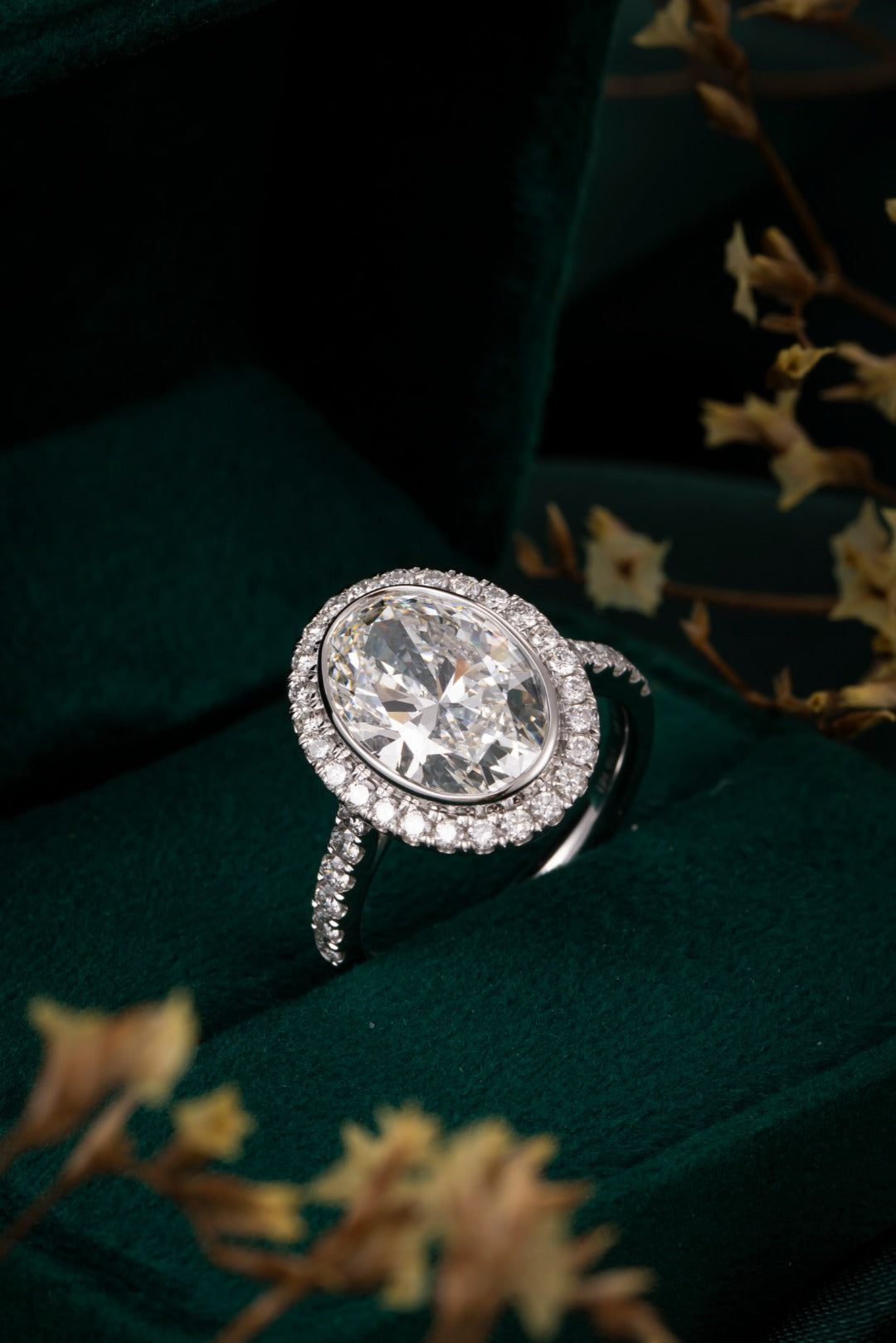 Serwa Jewellery | Halo Lumina – PT900 Lab-Grown Diamond Ring