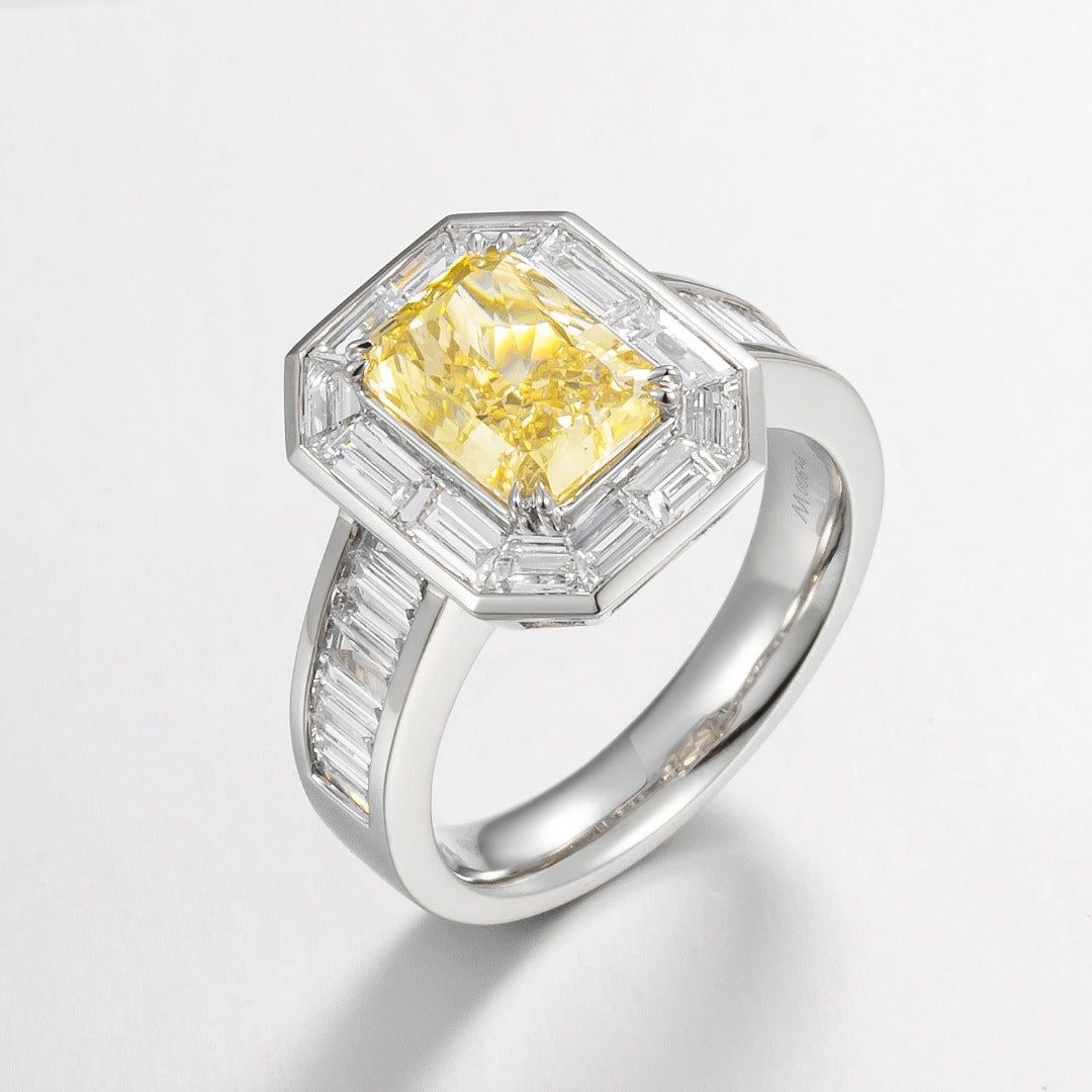 Serwa Jewellery | Golden Frame – PT900 Lab-Grown Yellow Diamond Ring