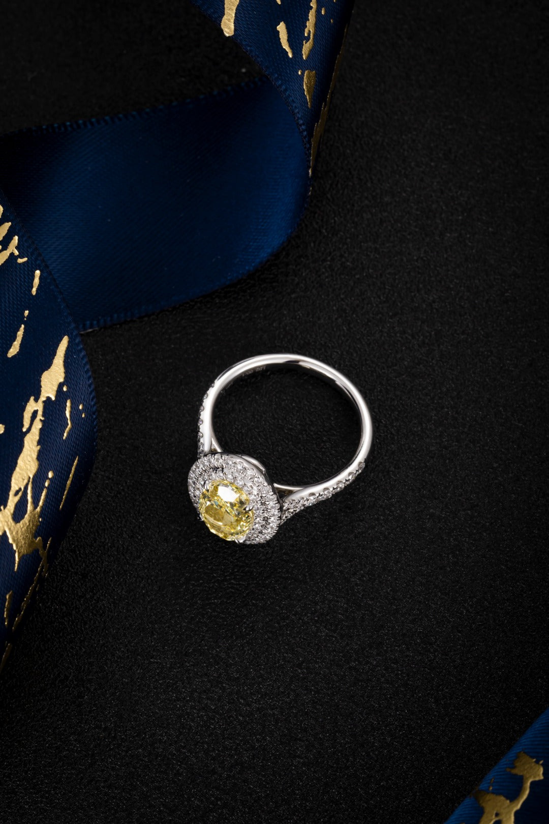 Serwa Jewellery | Golden Embrace – PT900 Lab-Grown Yellow Diamond Ring