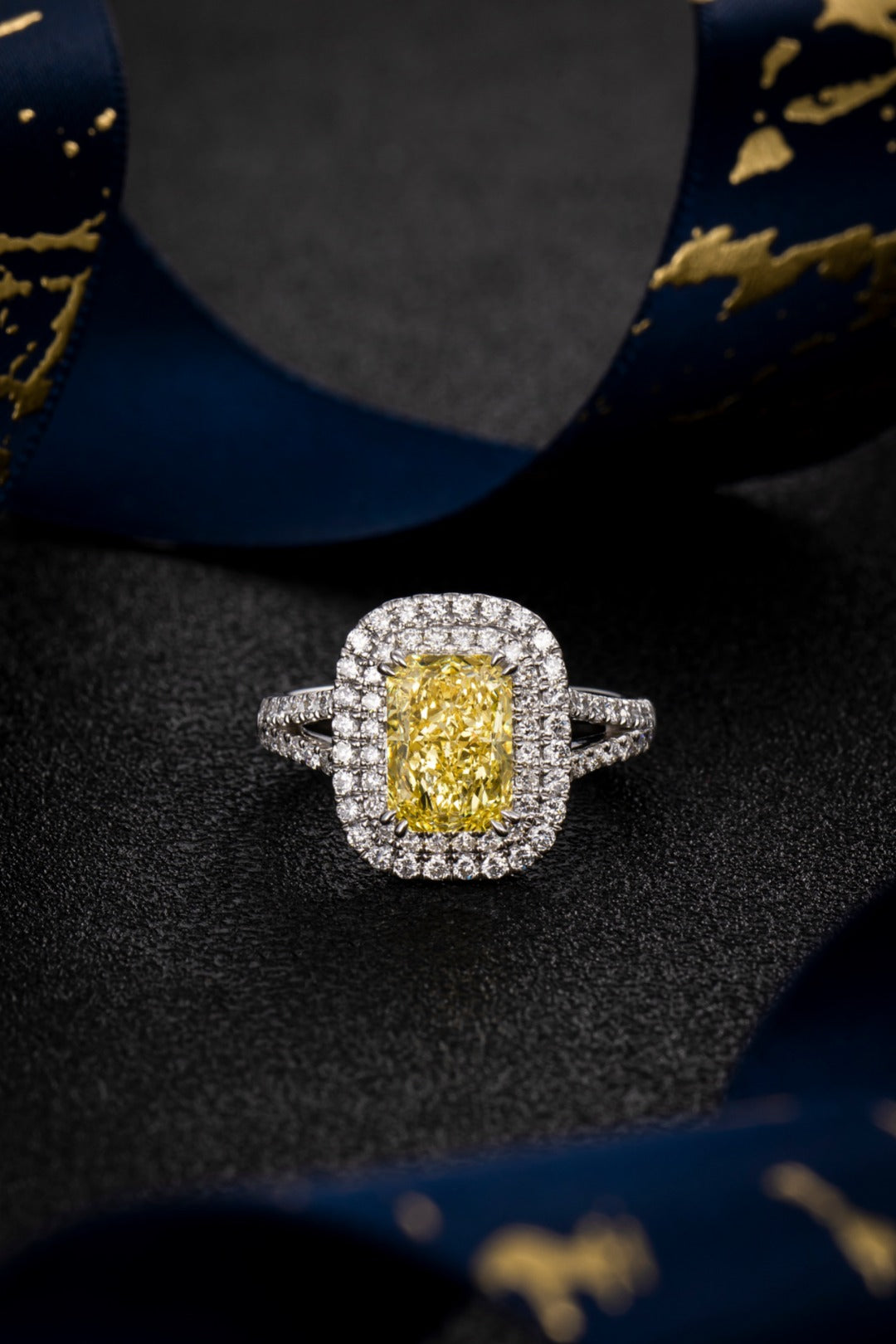 Serwa Jewellery | Golden Prestige – PT900 Lab-Grown Yellow Diamond Ring
