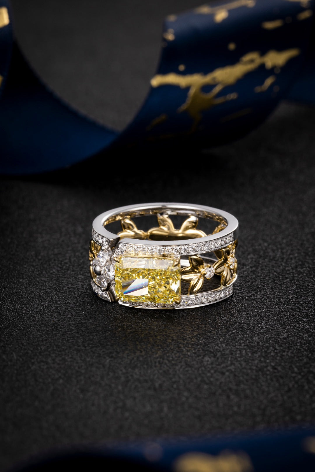 Serwa Jewellery | Golden Crown – 14K Lab-Grown Yellow Diamond Ring