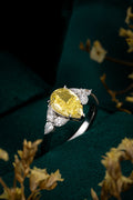 Serwa Jewellery | Golden Poise – PT900 Lab-Grown Yellow Diamond Ring