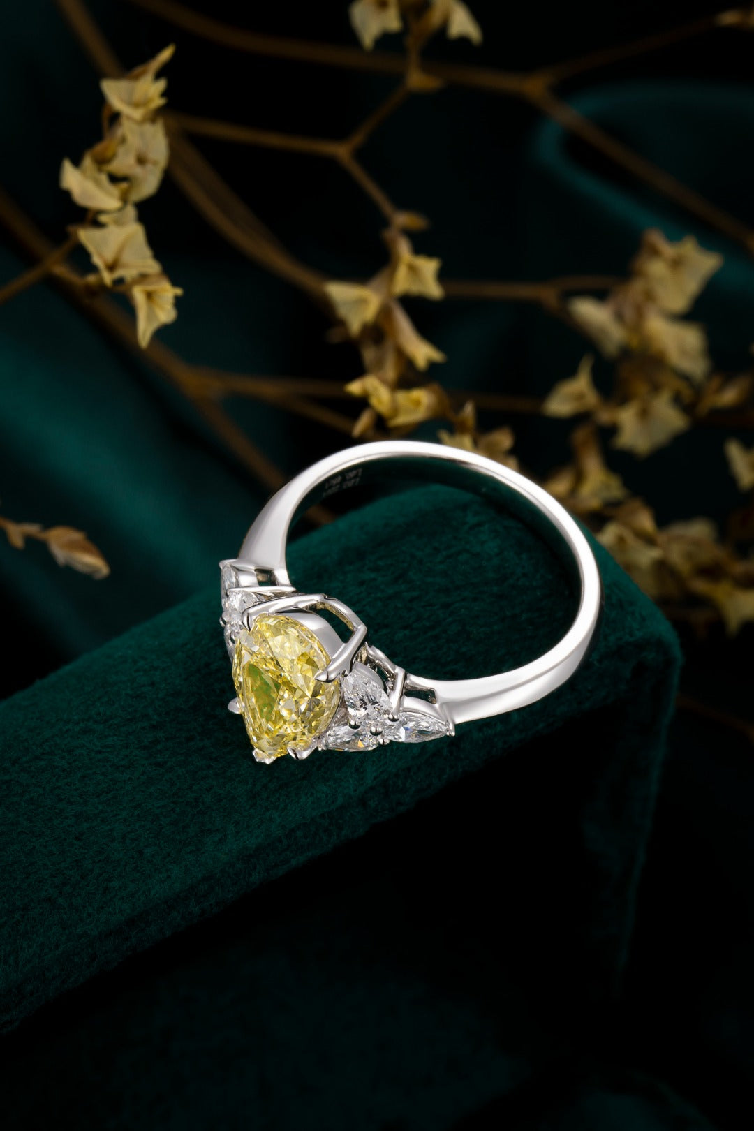 Serwa Jewellery | Golden Poise – PT900 Lab-Grown Yellow Diamond Ring