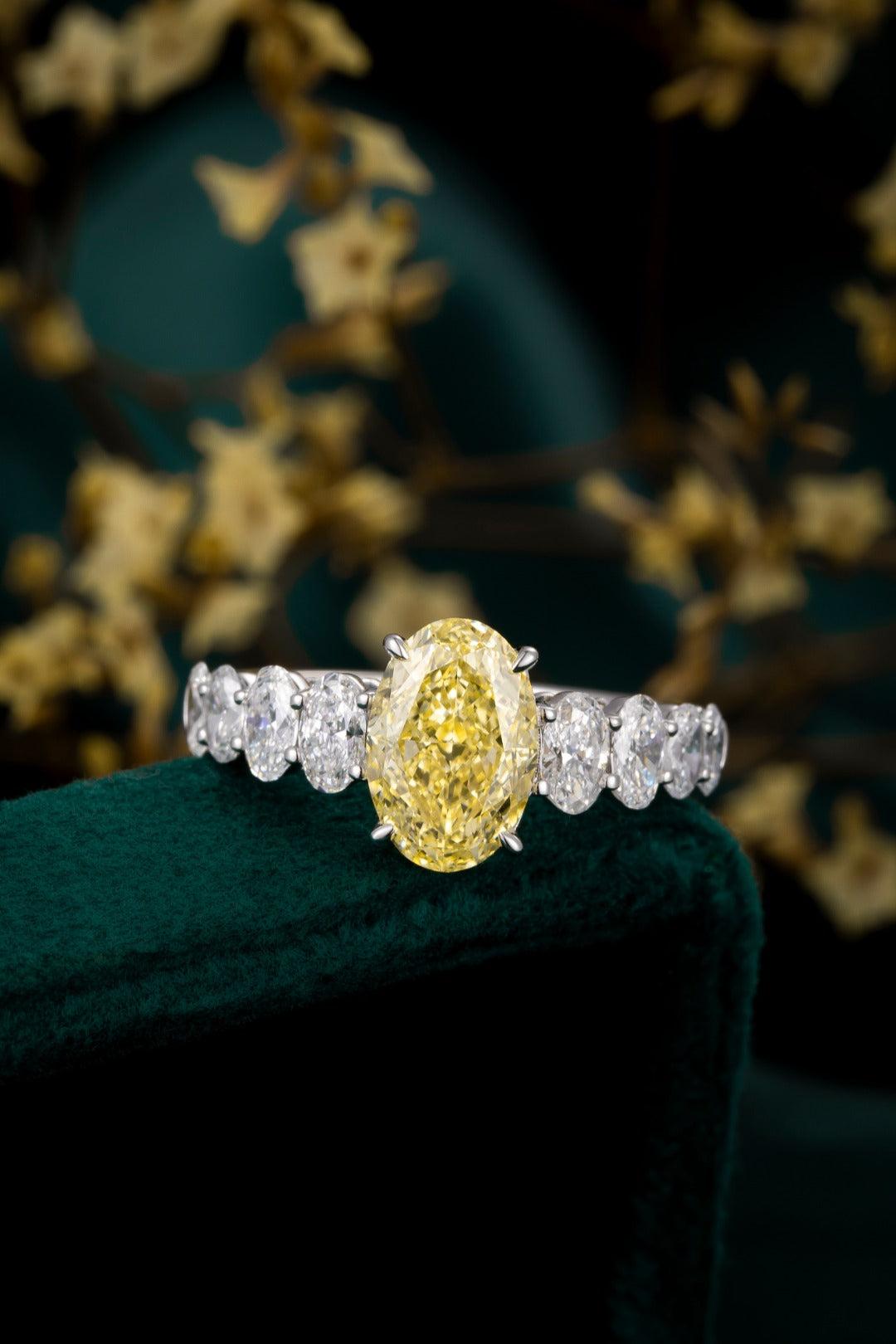 Serwa Jewellery | Golden Lineage – PT900 Lab-Grown Yellow Diamond Ring