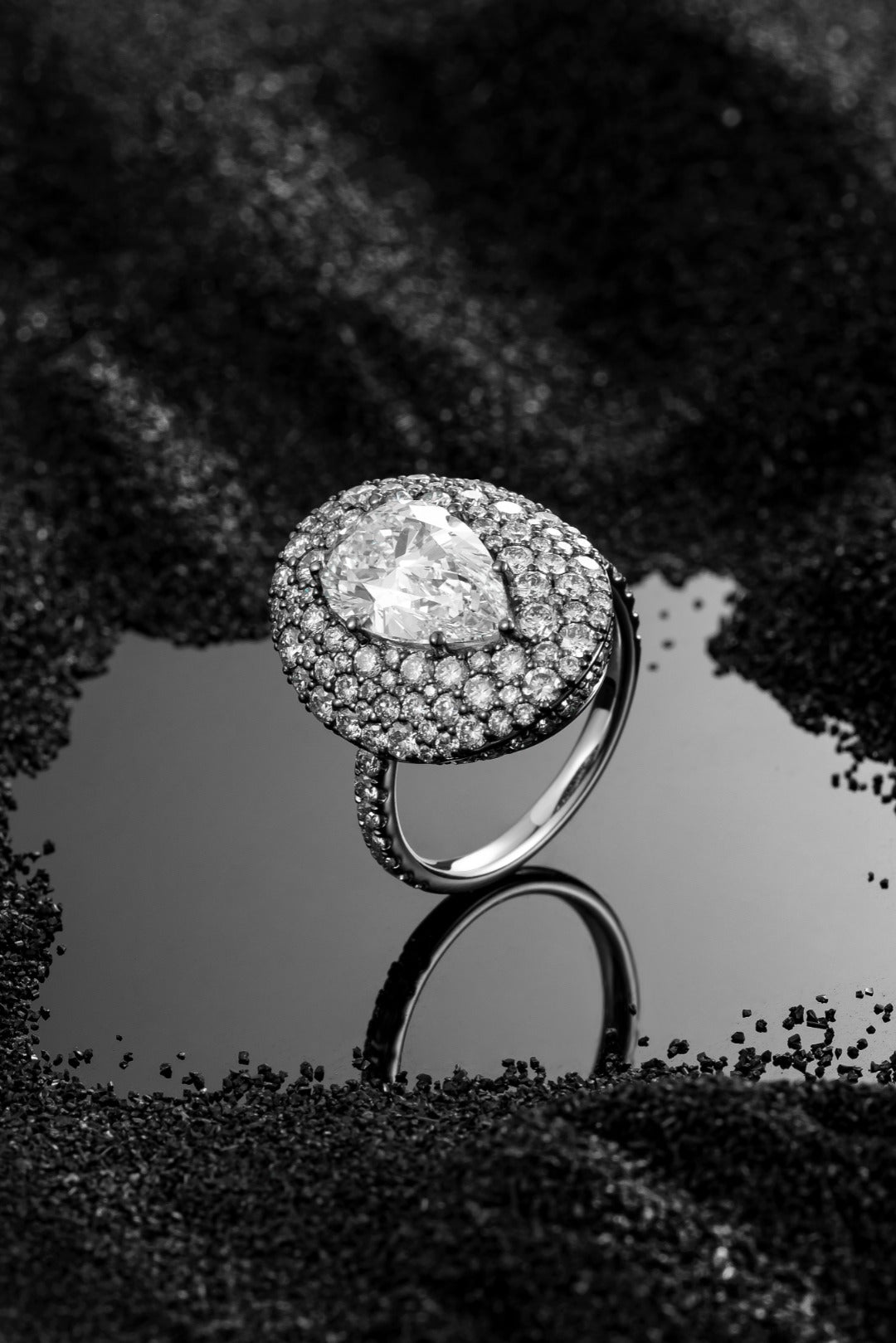 Serwa Jewellery | Halo Grandeur – PT900 Lab-Grown Diamond Ring