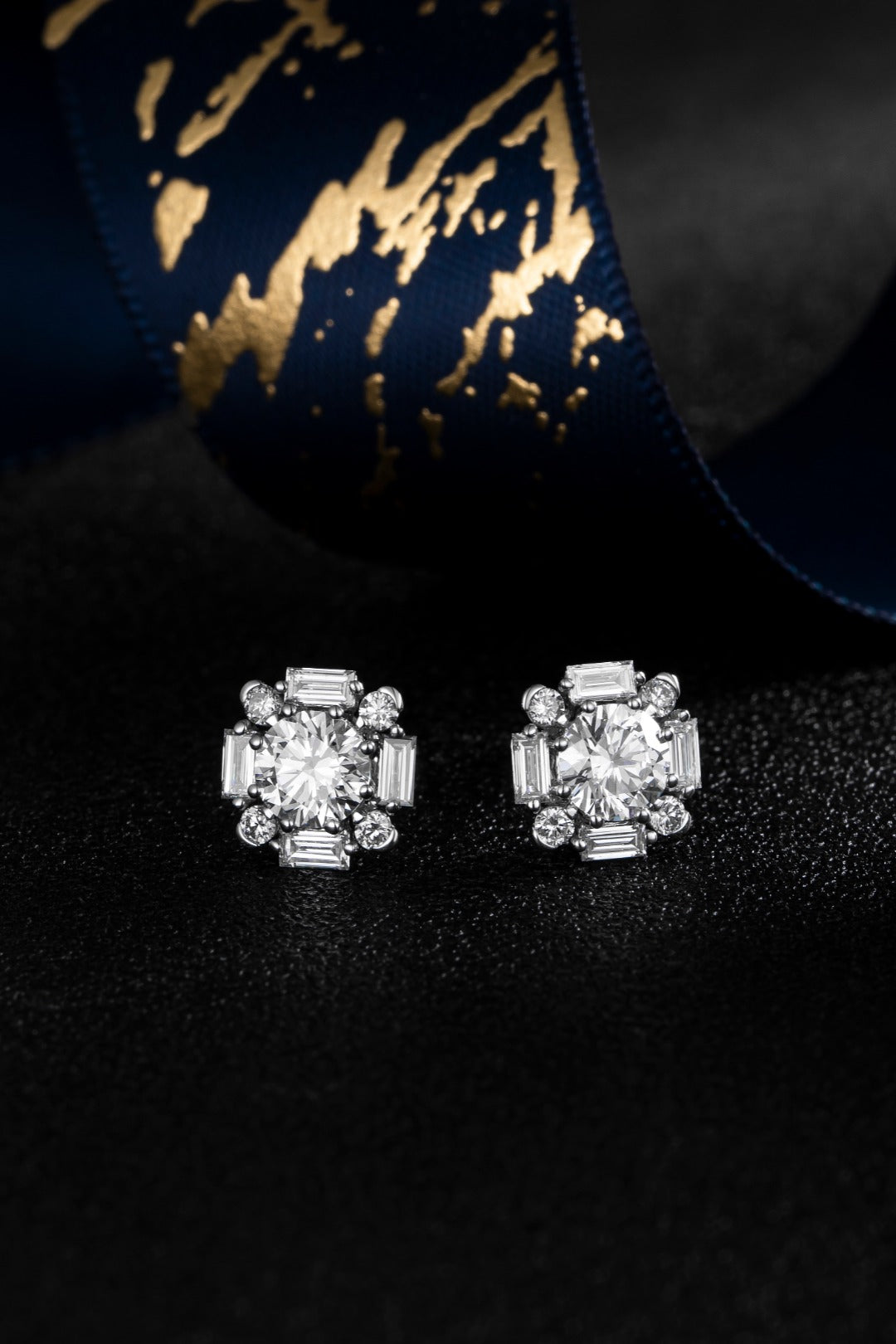 Serwa Jewellery | Structured Bloom – PT900 Lab-Grown Diamond Stud Earrings