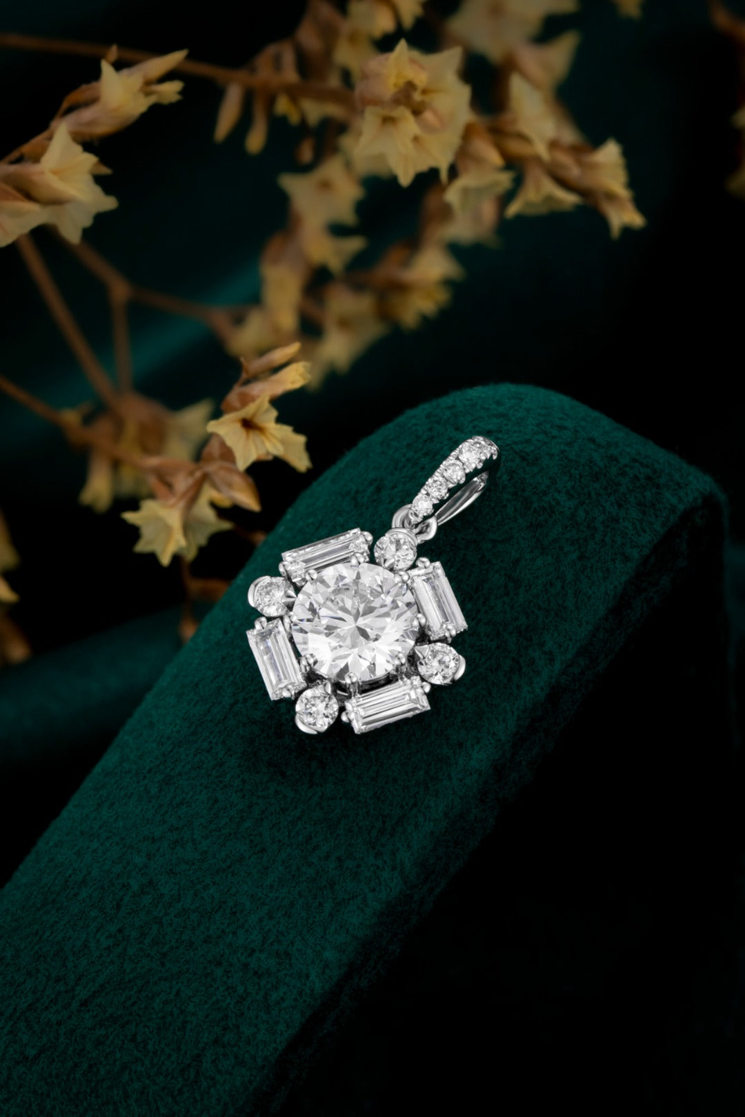 Serwa Jewellery | Radiant Geometry – PT900 Lab-Grown Diamond Pendant