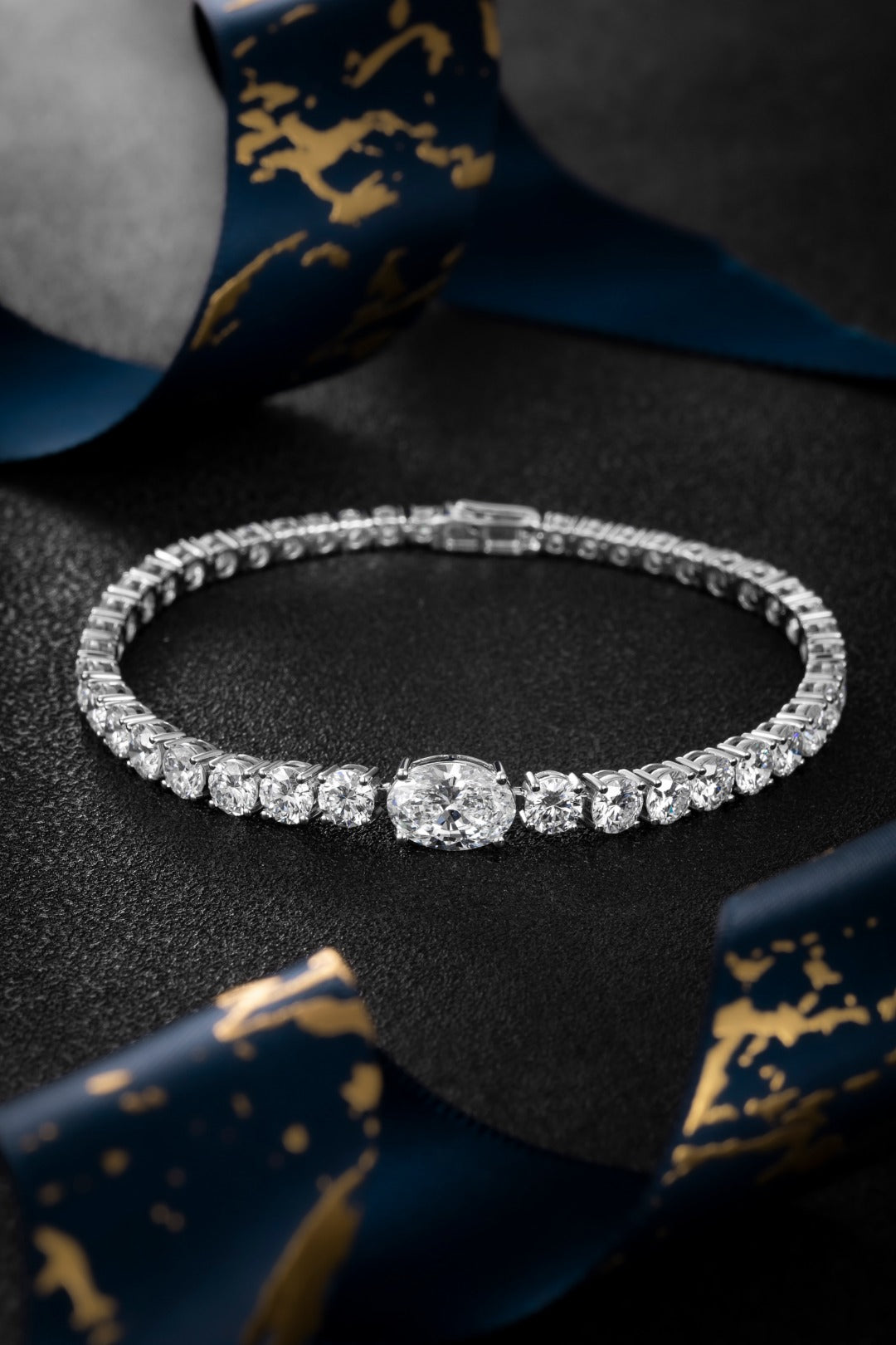 Serwa Jewellery | Centreline Eternity – 14K Lab-Grown Diamond Bracelet