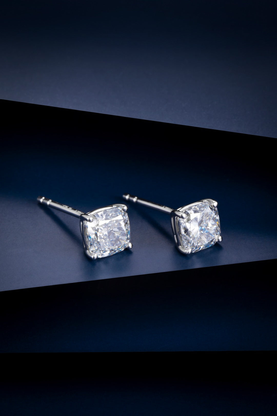 Serwa Jewellery | Modern Cushion – PT950 Lab-Grown Diamond Stud Earrings