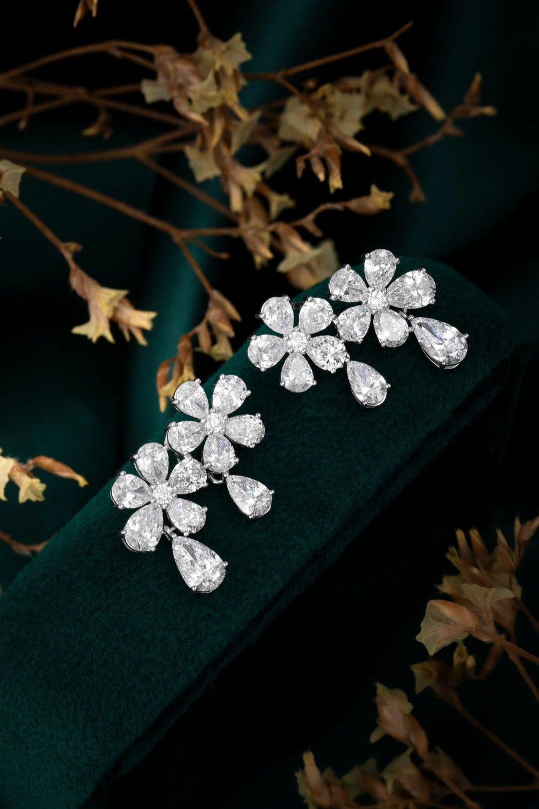Serwa Jewellery | Blooming Cascade – 14K Lab-Grown Diamond Earrings
