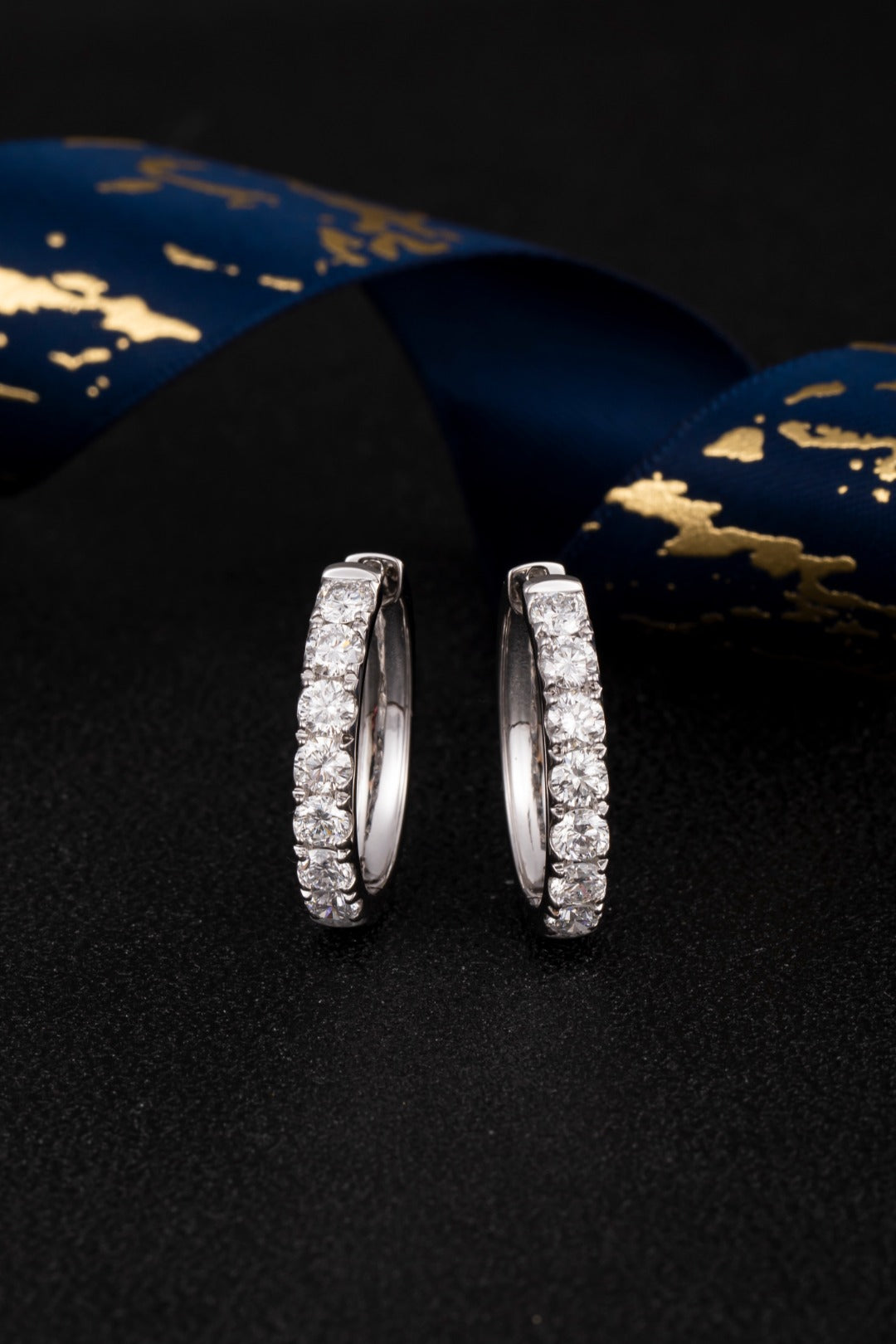 Serwa Jewellery | Classic Brilliance – 14K Lab-Grown Diamond Hoop Earrings