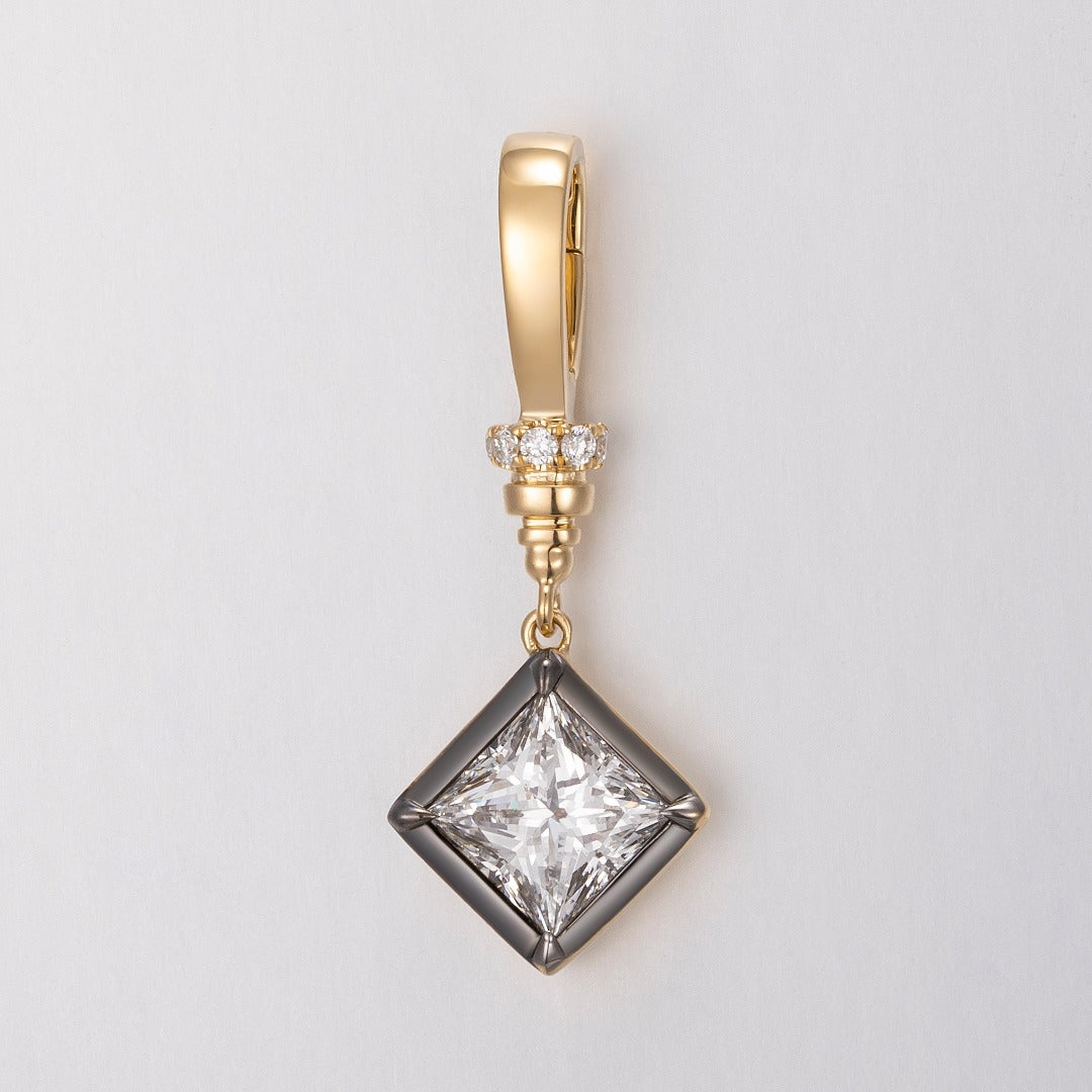 Serwa Jewellery | Radiant Square – 14K Lab-Grown Diamond Pendant