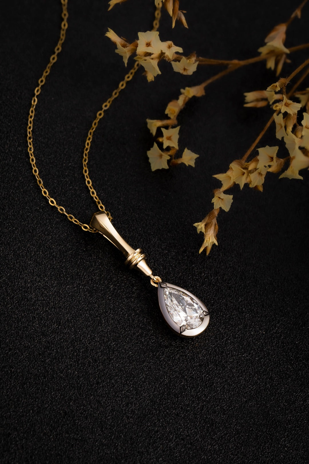 Serwa Jewellery | Pure Teardrop – 14K Lab-Grown Diamond Pendant