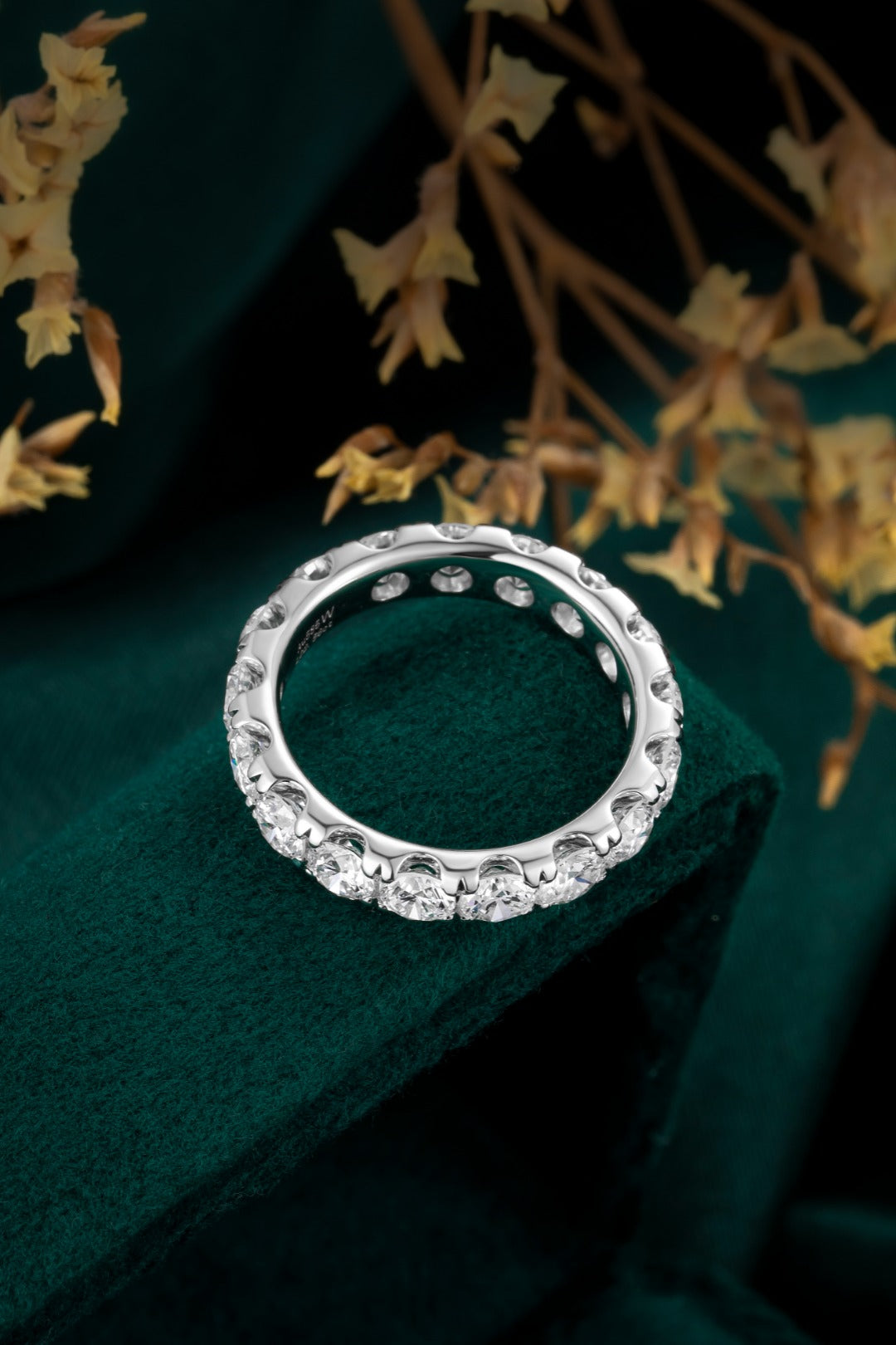 Serwa Jewellery | Eternal Circle – 14K Lab-Grown Diamond Ring