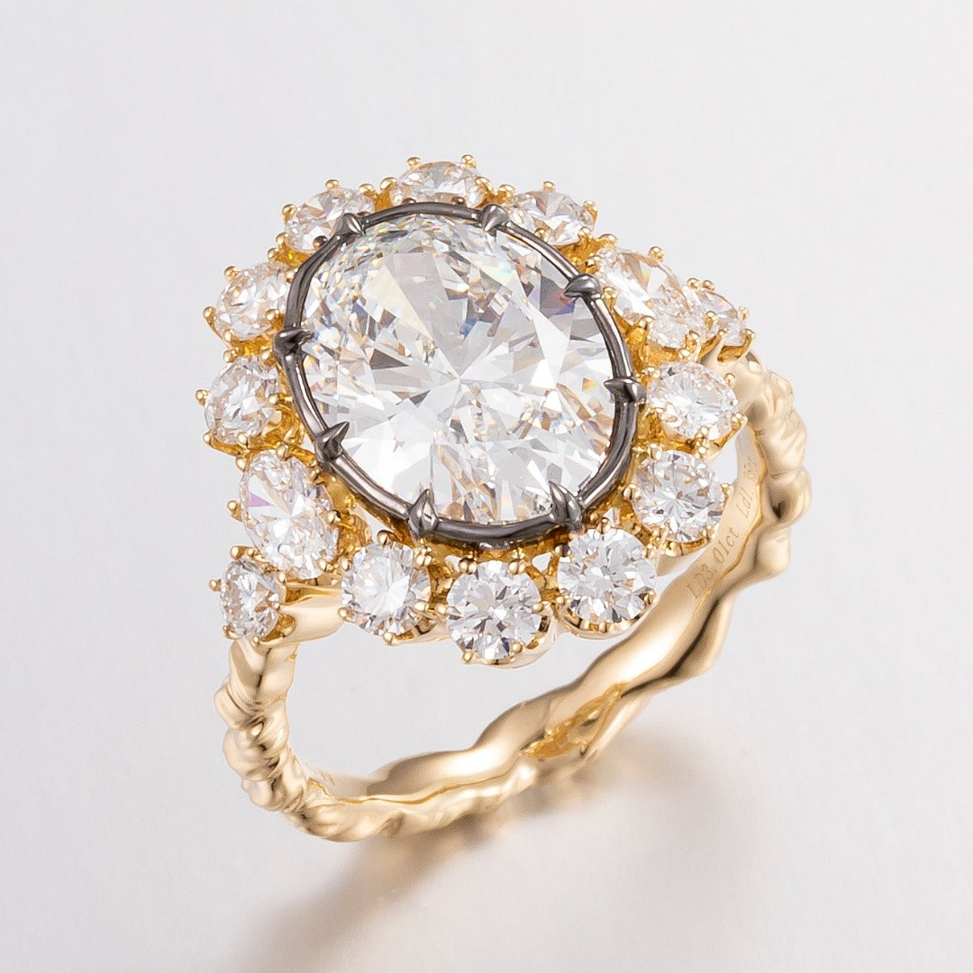 Serwa Jewellery | Gilded Halo – 14K Lab-Grown Diamond Ring
