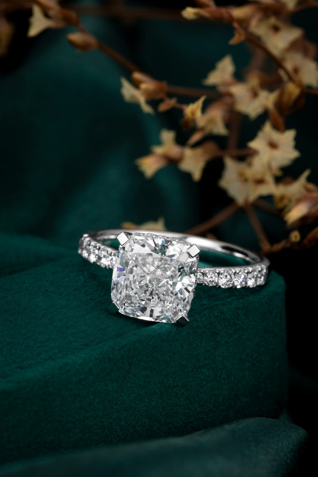 Serwa Jewellery | Radiant Ascension – PT900 Lab-Grown Diamond Ring