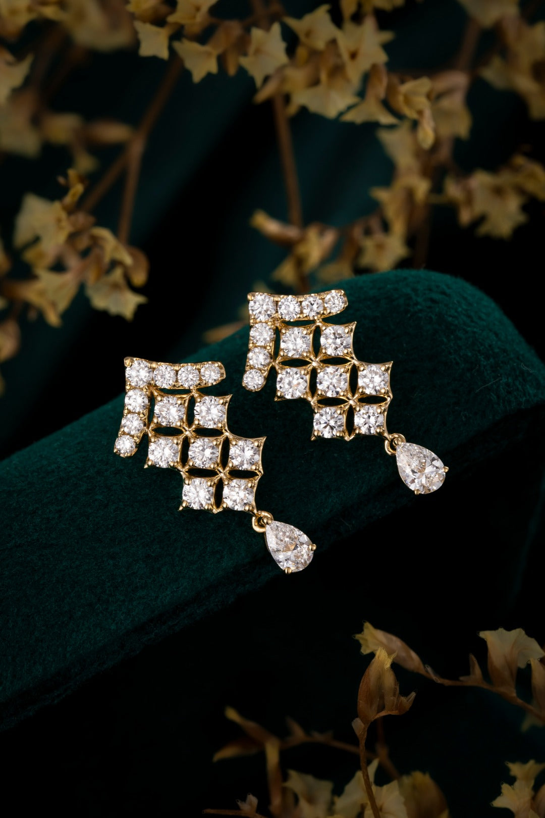 Serwa Jewellery | Gilded Lattice – 14K Lab-Grown Diamond Earrings