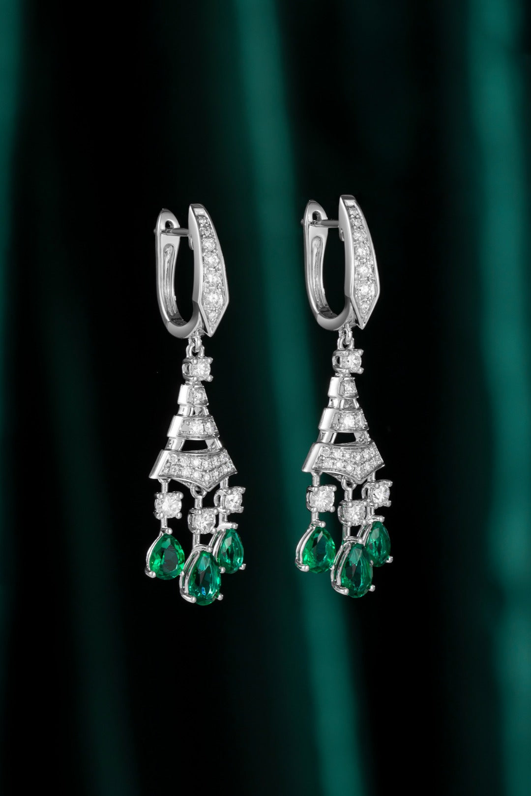 Serwa Jewellery | Emerald Cascade – 14K Lab-Grown Diamond Earrings